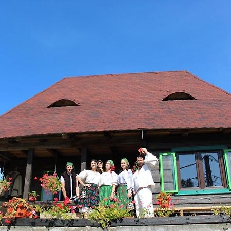 Готель Casa Relax Valeni  Екстер'єр фото