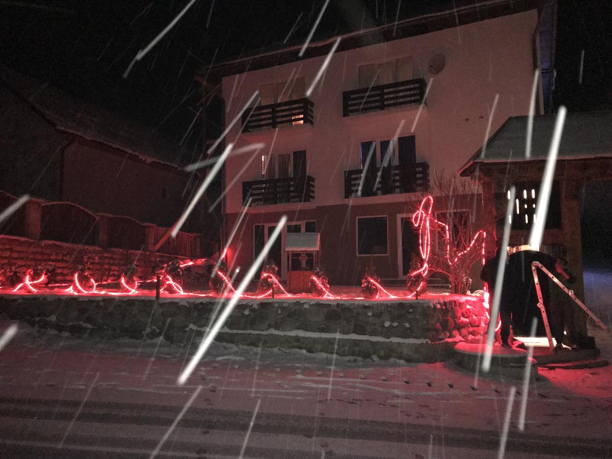 Готель Casa Relax Valeni  Екстер'єр фото