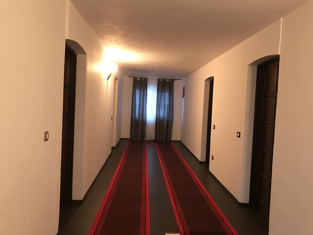 Готель Casa Relax Valeni  Екстер'єр фото