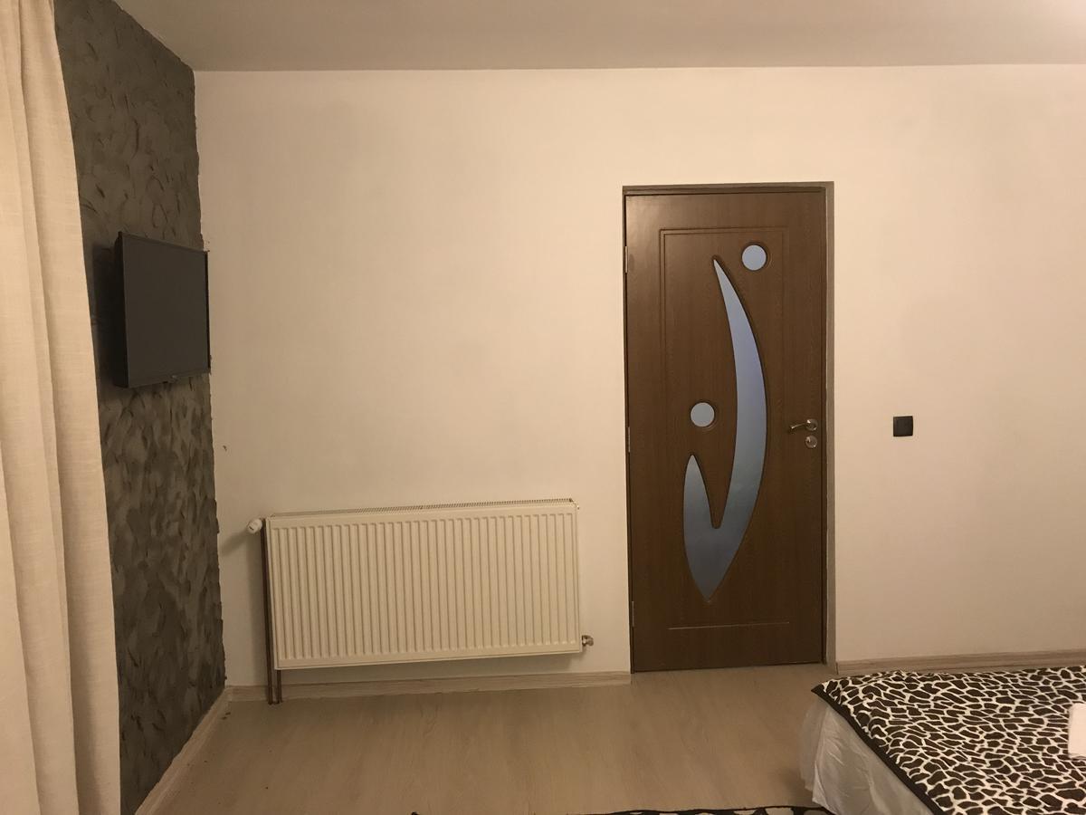 Готель Casa Relax Valeni  Екстер'єр фото