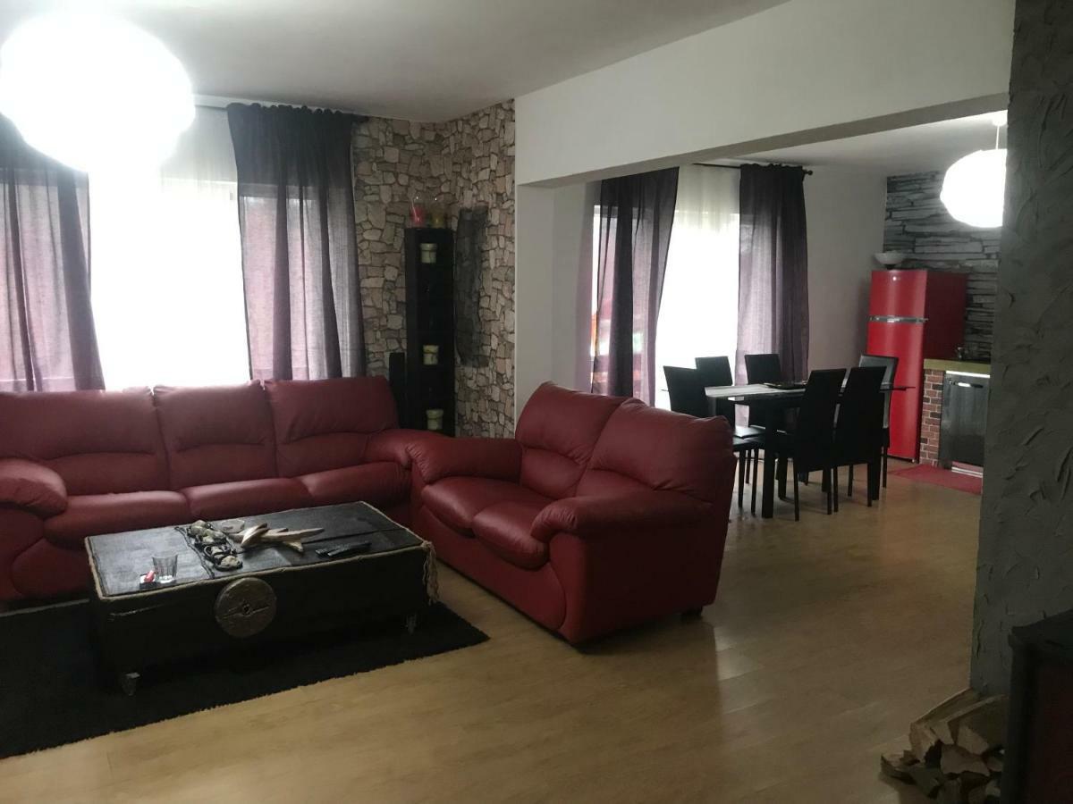 Готель Casa Relax Valeni  Екстер'єр фото