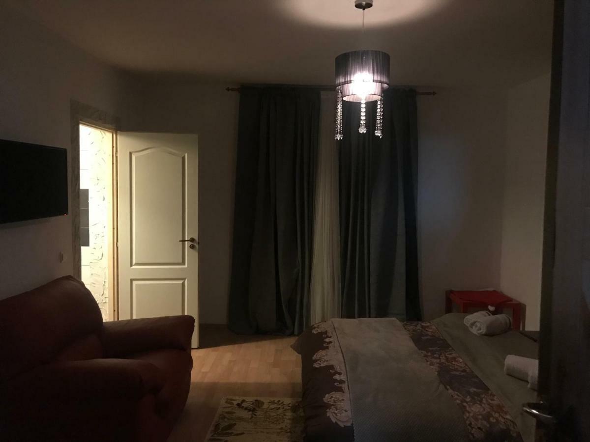 Готель Casa Relax Valeni  Екстер'єр фото